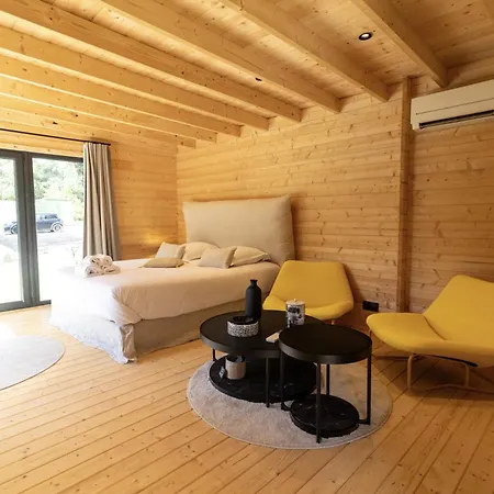Arena Chalet